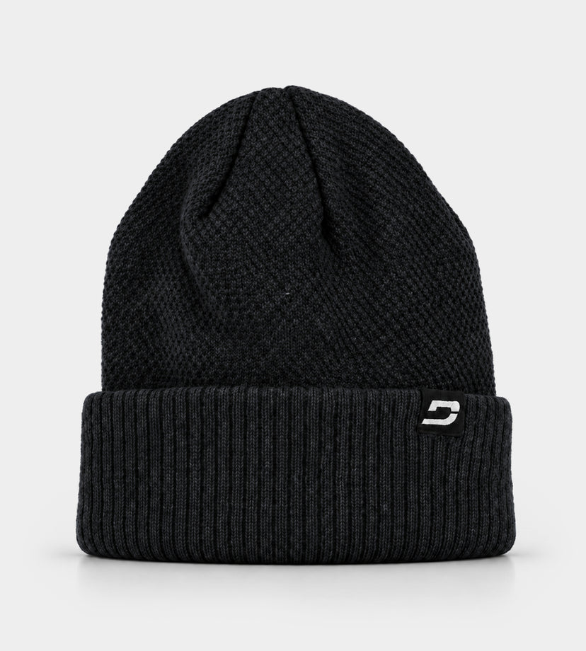 LINIE BEANIE - BLACK