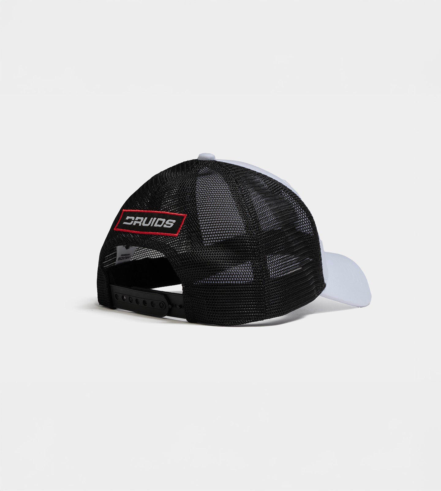 PLAYERS D BADGE CAP - WHITE / BLACK